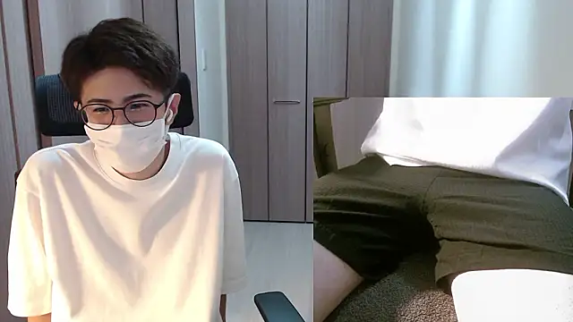 Snapshot of ryota_kkk chatting on July 12, 2026, 1:45 pm ryota kkk online show from July 12, 2026, 1:45 pm
