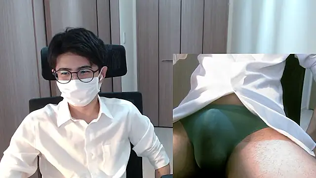 Snapshot of ryota_kkk chatting on July 3, 2026, 4:41 am ryota kkk online show from July 3, 2026, 4:41 am