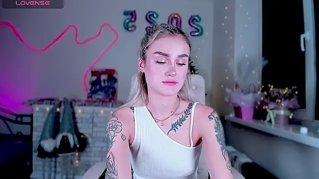  Ravenaa online show from December 23, 2024, 10:12 pm