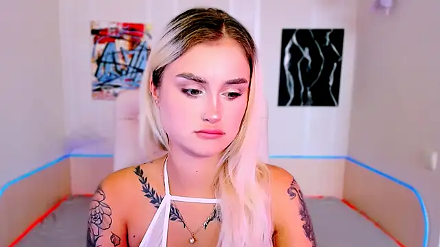  Ravenaa online show from September 15, 2025, 10:26 am