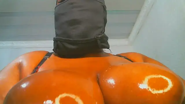 Snapshot of XPanther_24 chatting on March 7, 2025, 12:15 am XPanther 24 online show from March 7, 2025, 12:15 am