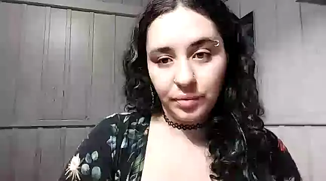 Snapshot of Rosaselvagem chatting on December 3, 2024, 3:39 pm Rosaselvagem online show from December 3, 2024, 3:39 pm