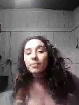 Snapshot of Rosaselvagem chatting on December 10, 2024, 1:11 am Rosaselvagem online show from December 10, 2024, 1:11 am