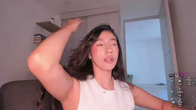 danna davis18 online show from July 24, 2026, 5:42 pm