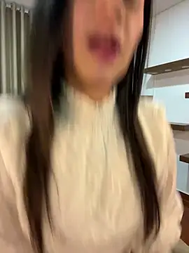 Snapshot of Alice_Biel chatting on February 25, 2025, 9:48 pm Alice Biel online show from February 25, 2025, 9:48 pm