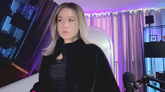 Snapshot of sexfire_lalita chatting on June 1, 2026, 5:12 pm sexfire lalita online show from June 1, 2026, 5:12 pm