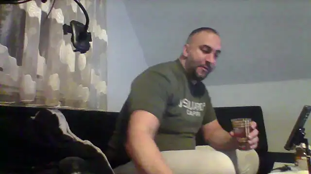 NewyorkDimi online show from November 9, 2025, 3:43 am