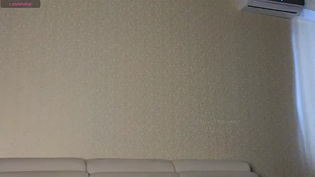 Snapshot of elsa_limerence chatting on February 13, 2025, 6:20 am elsa limerence online show from February 13, 2025, 6:20 am