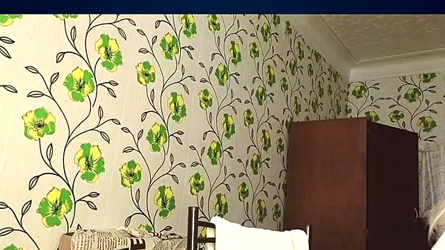 Evvie Summn1 online show from May 30, 2026, 6:31 am