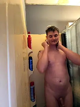 023Longandjuicy online show from November 10, 2025, 2:16 am