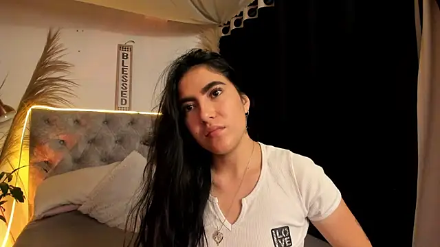 Serenity Day online show from April 24, 2026, 11:29 pm