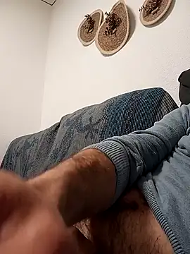 jonyfree1978 online show from March 4, 2026, 12:18 am