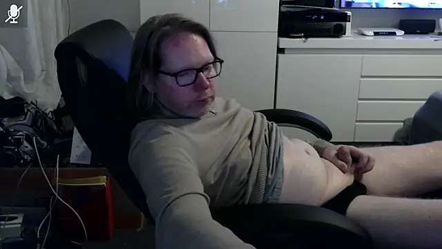 Snapshot of VSteph chatting on January 17, 2026, 12:04 am VSteph online show from January 17, 2026, 12:04 am