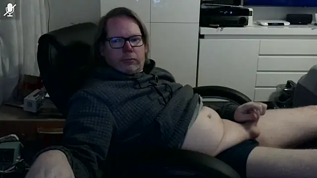 Snapshot of VSteph chatting on February 18, 2026, 10:50 pm VSteph online show from February 18, 2026, 10:50 pm