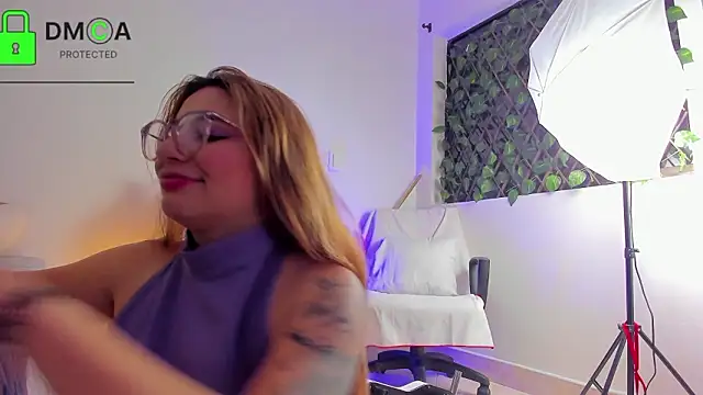 kathryn07 online show from February 8, 2026, 2:09 am