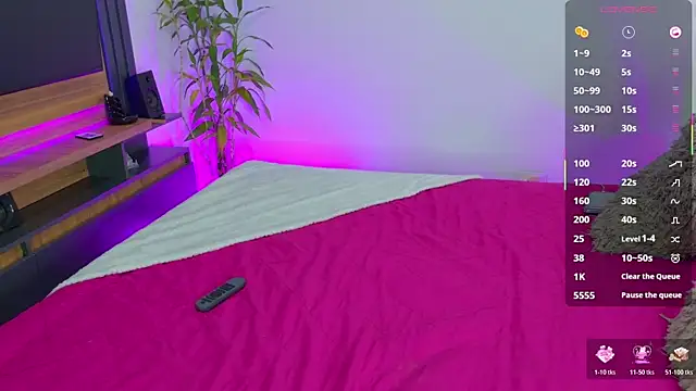 Alexawhiittee online show from October 25, 2025, 3:28 am