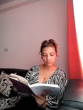 nina carther online show from March 7, 2025, 12:12 pm