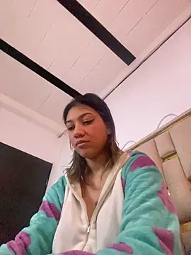 nina carther online show from October 8, 2025, 11:12 am