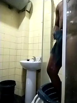 Polygamist online show from September 19, 2025, 5:44 am