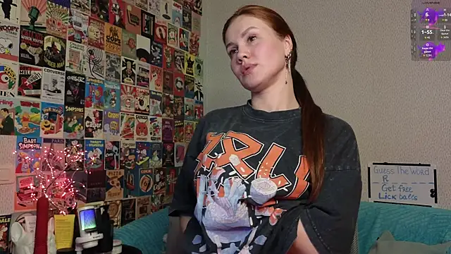 LittleLeen online show from November 21, 2025, 3:11 pm