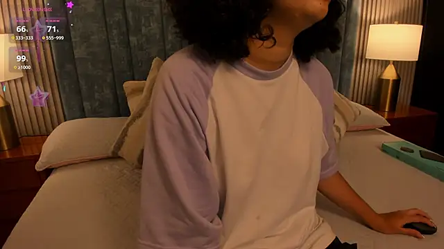 pretty sunlight  online show from September 11, 2025, 1:27 am