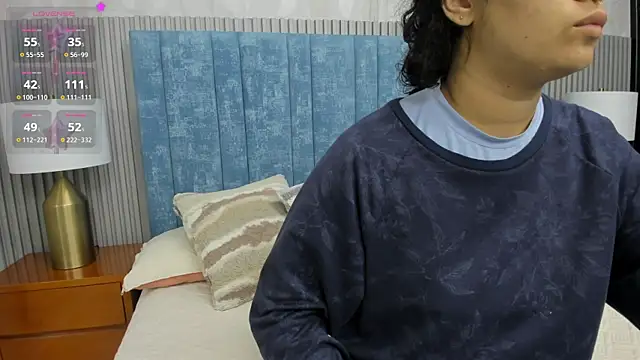 pretty sunlight  online show from October 16, 2025, 1:25 am