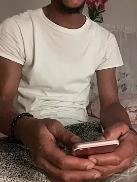 Johnras121 online show from March 16, 2026, 12:51 am