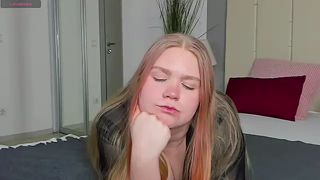 Snapshot of marydoji chatting on January 26, 2025, 9:29 pm marydoji online show from January 26, 2025, 9:29 pm