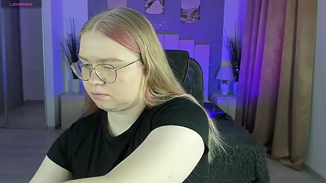 Snapshot of marydoji chatting on January 4, 2025, 9:20 pm marydoji online show from January 4, 2025, 9:20 pm