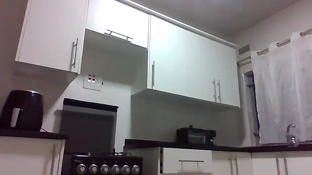 sweets 80 online show from April 3, 2026, 2:40 am