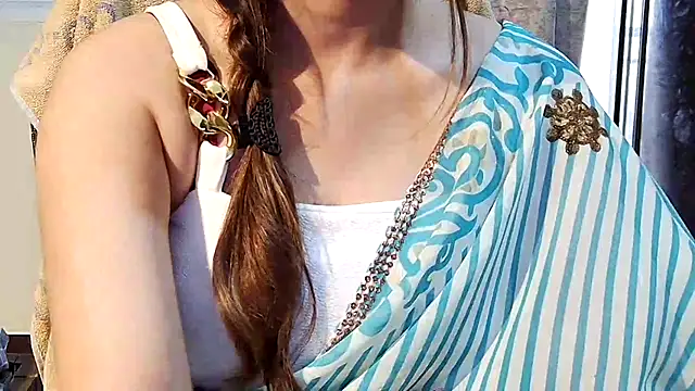 Snapshot of MIss-Naina chatting on August 6, 2026, 7:36 am MIss-Naina online show from August 6, 2026, 7:36 am