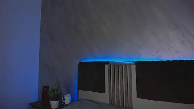 AliyaWade  online show from September 15, 2025, 2:56 am