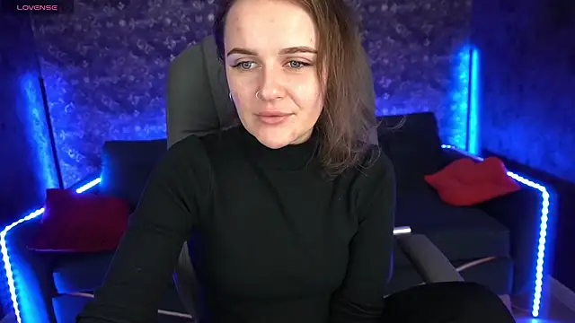 MaribelRiverr  online show from March 3, 2025, 6:42 am