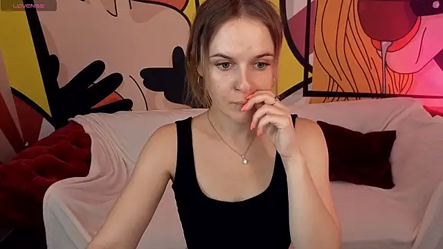 MaribelRiverr  online show from July 5, 2026, 5:36 am
