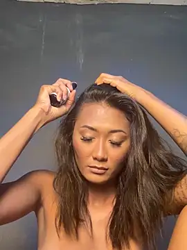 thai-dreamgirl online show from February 14, 2026, 11:10 am