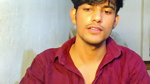 kingkartik7 online show from May 19, 2026, 5:20 pm