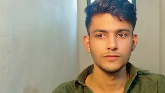 kingkartik7 online show from December 1, 2025, 7:53 am