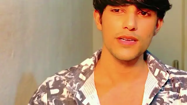kingkartik7 online show from March 30, 2026, 4:52 pm