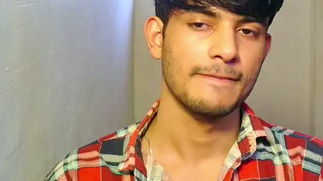 kingkartik7 online show from January 6, 2026, 7:23 am