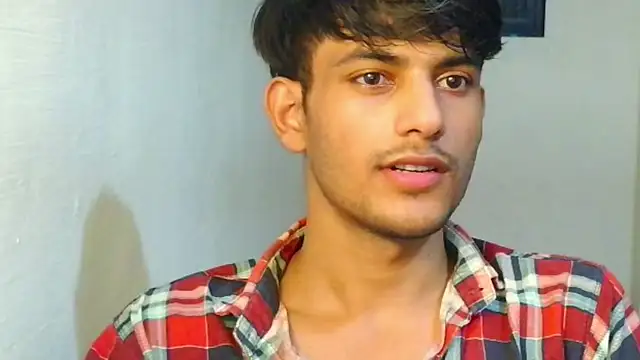 Snapshot of kingkartik7 chatting on October 12, 2025, 3:35 pm kingkartik7 online show from October 12, 2025, 3:35 pm
