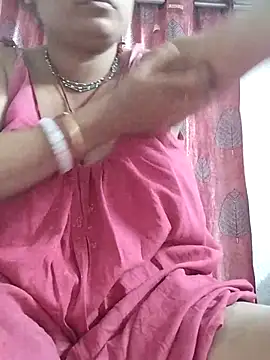 miss-Riy online show from February 15, 2026, 4:50 pm