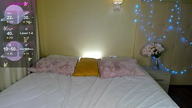 Snapshot of Stacy_River chatting on March 10, 2025, 11:34 am Stacy River online show from March 10, 2025, 11:34 am