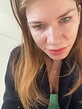 EvaRush online show from February 10, 2025, 7:15 am