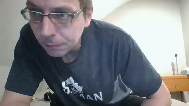 Snapshot of redtoyanal chatting on January 30, 2025, 6:46 am redtoyanal online show from January 30, 2025, 6:46 am