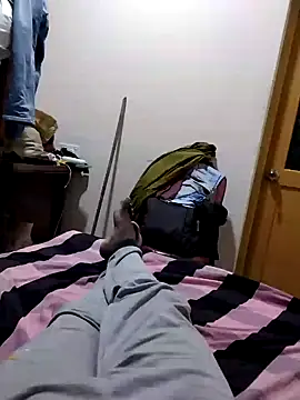 Snapshot of nikini1621 chatting on September 30, 2025, 5:19 pm nikini1621 online show from September 30, 2025, 5:19 pm