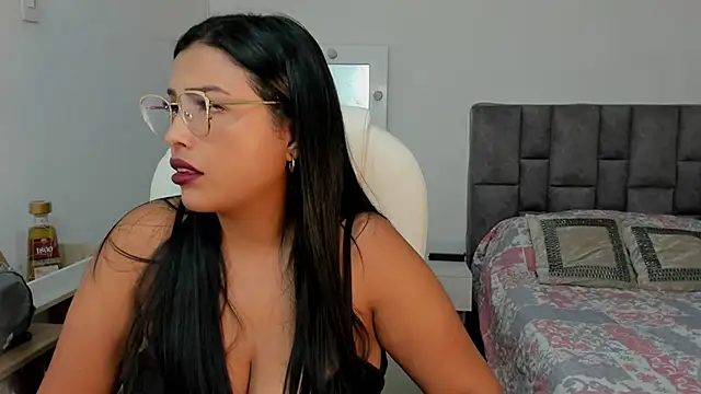 Aniee Leeee online show from March 3, 2025, 12:12 am