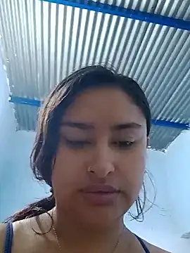 Snapshot of sariitha_sw chatting on January 15, 2026, 2:20 pm sariitha sw online show from January 15, 2026, 2:20 pm