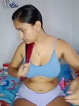 Snapshot of sariitha_sw chatting on September 10, 2025, 4:28 pm sariitha sw online show from September 10, 2025, 4:28 pm