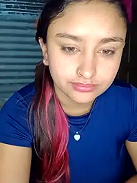 Snapshot of sariitha_sw chatting on December 4, 2025, 10:42 pm sariitha sw online show from December 4, 2025, 10:42 pm