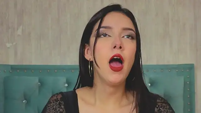 Marcelaa fox online show from September 17, 2025, 8:11 pm